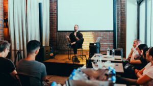 how to choose a keynote speaker bishop tracie dickey